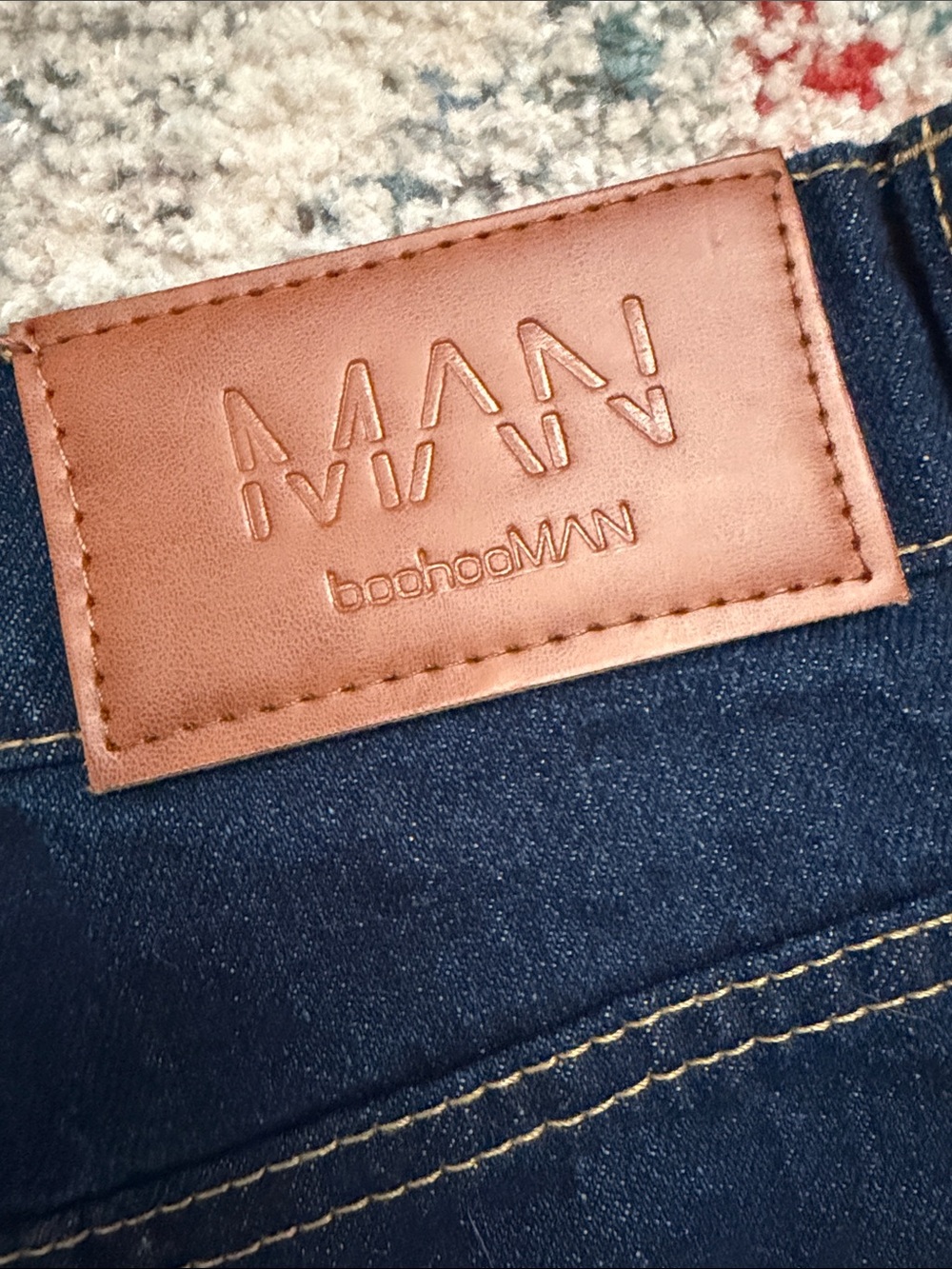 Men's Relaxed Dark Blue Denim Jeans by Mavi